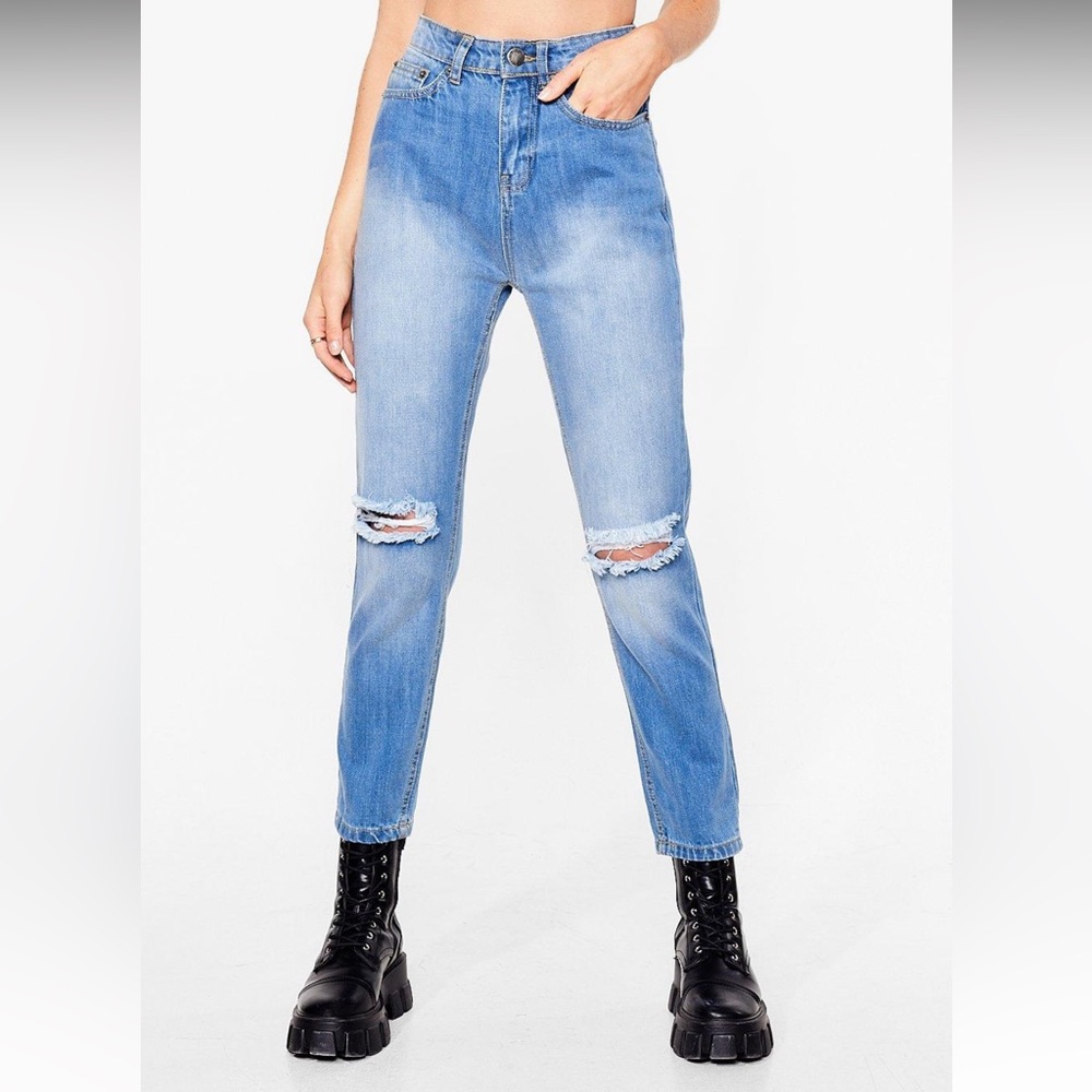 Nasty gal mom jeans TAGS ON